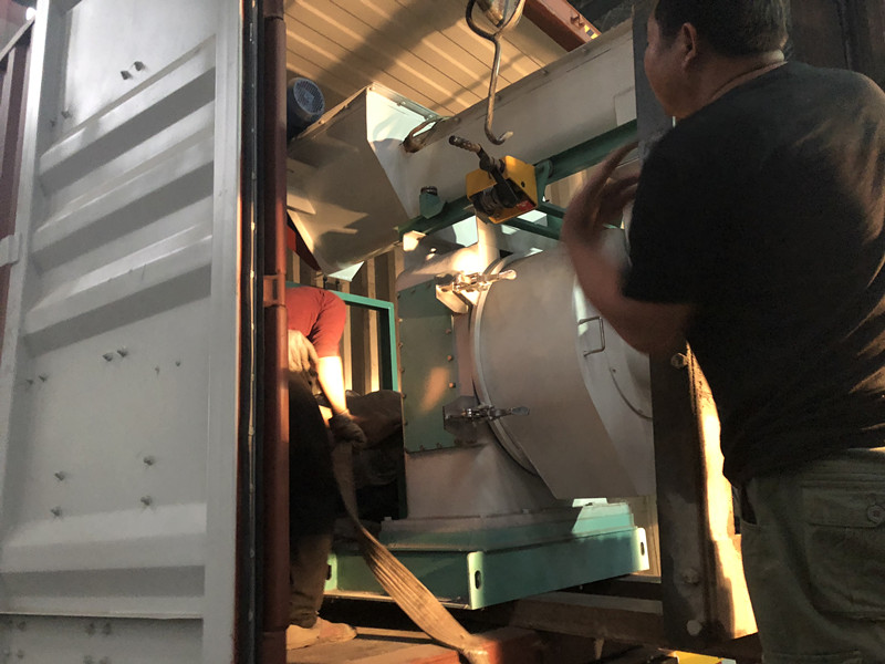 秸稈顆粒機發(fā)貨