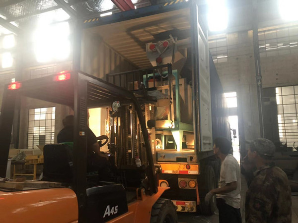 顆粒機發(fā)貨